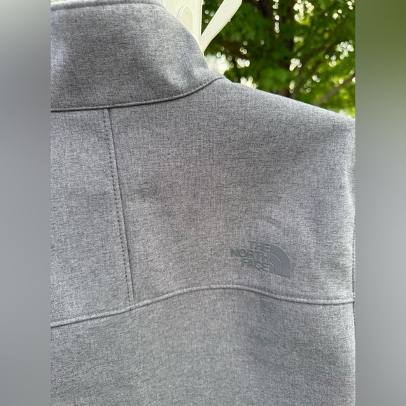 NWOT - The North Face Apex Bionic 3 Softshell Jacket - Gray - Size - Picture 7 of 16